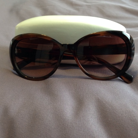 Calvin Klein Accessories - Calvin Klein Sunglasses with case