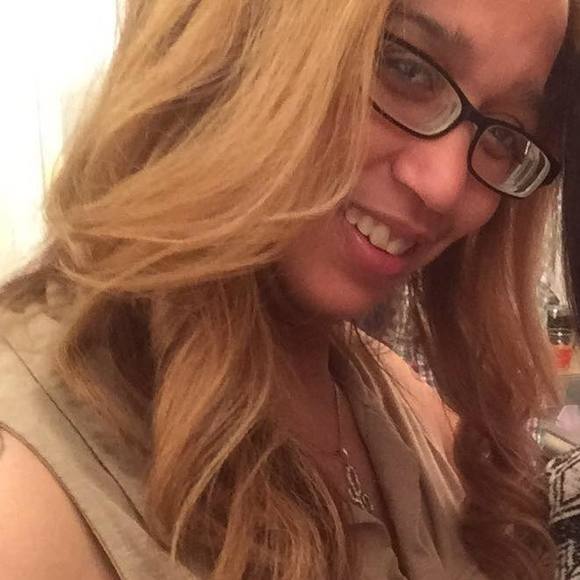 Meet your Posher, Crystal - Picture 1 of 1