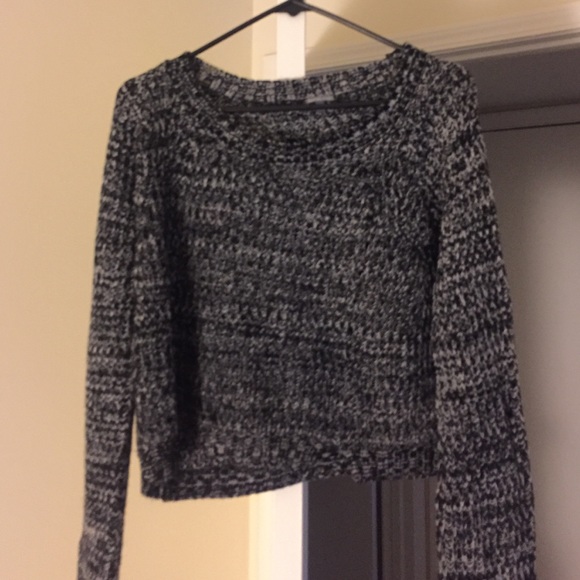 Crop sweater - Picture 1 of 2