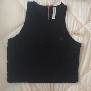 Bethony Mota black cropped tank