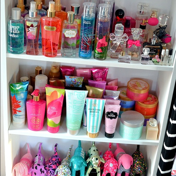 LOOKING FOR ANY PERFUMES AND LOTIONS😍💟 - Picture 1 of 1