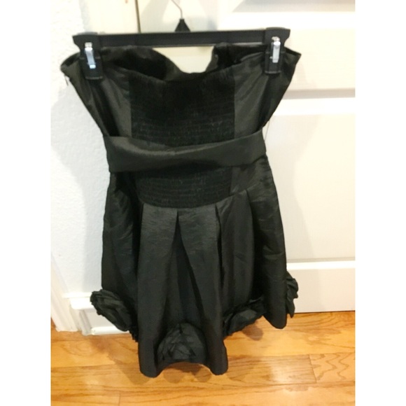💍Strapless Black Formal Dress💍 - Picture 4 of 4