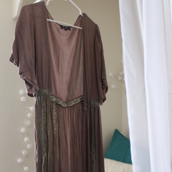 DOWNEAST Kimono Taupe size M