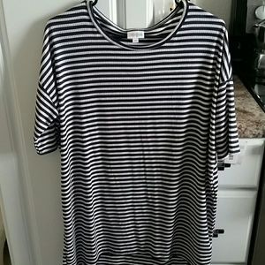 BNWT LuLaRoe Irma