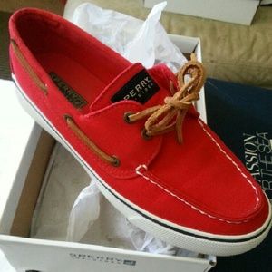 Sperry red brand new shoes(everythings got to go)
