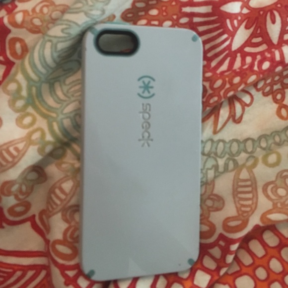 iPhone 5s speck case