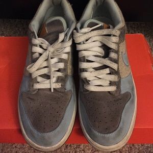 Nike dunk low baby blue and grey