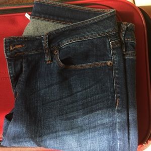 Loft Curvy Straight ankle cropped pants.