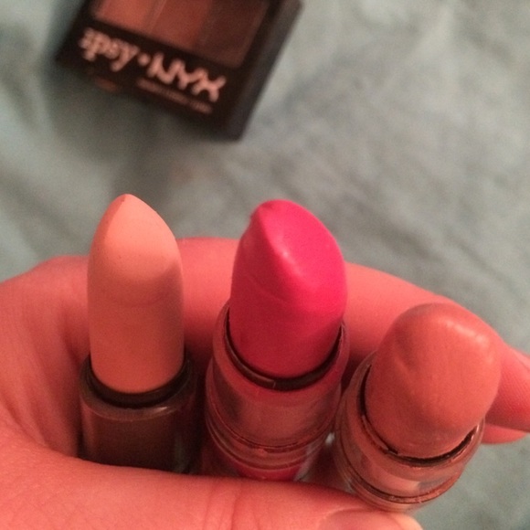 NYX BUNDLE - Picture 2 of 3