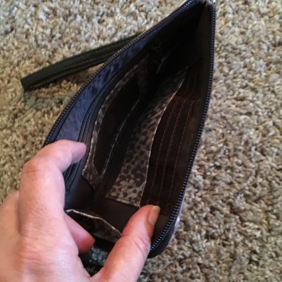 Thirty-One wristlet - Picture 4 of 4