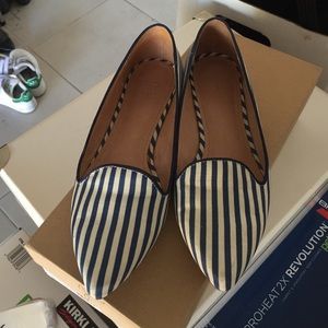 Gently worn Joie striped pointy flats. Sz 35.5