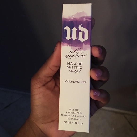 Urban Decay All Nighter Makeup Setting Spray