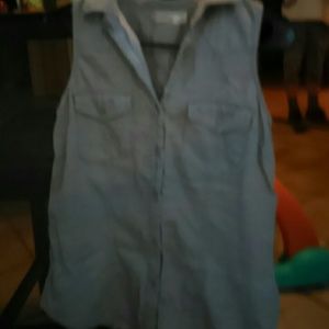 Cute button down collard short sleeve