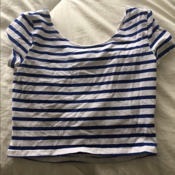 blue & white striped crop top