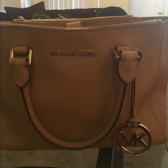 Tan Michaels Kors Purse - Picture 2 of 4