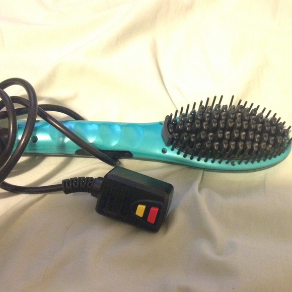 Head Kandy Brush Straightner!💙