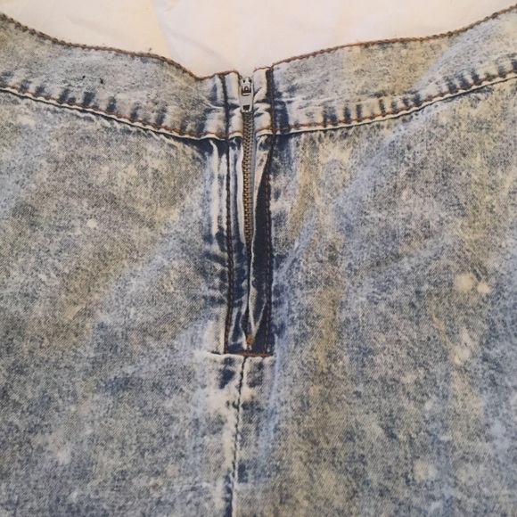 Acid Wash Denim Circle Skirt - Picture 3 of 4