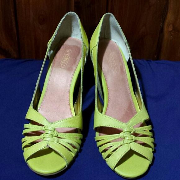 Seychelles lime green wedge heels - Picture 2 of 4