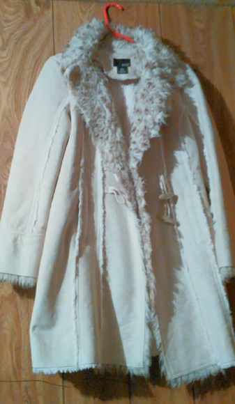 White fake fur long coat
