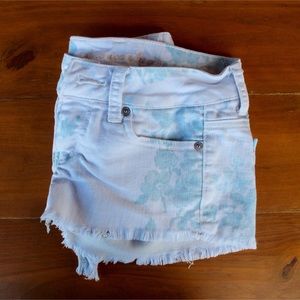 📦 READY TO SHIP! White Shorts with Floral Print