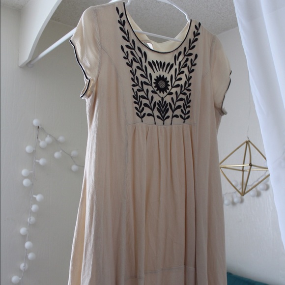 Francesca's boutique cream dress with black detail