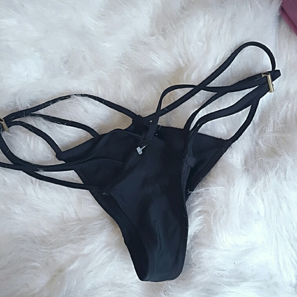 SOLD ON DEPOP - Picture 1 of 2