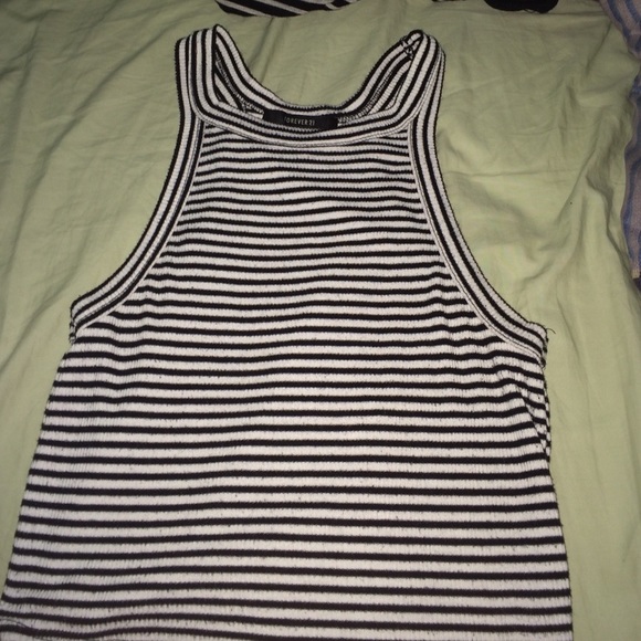 Black and white halter top - Picture 1 of 3