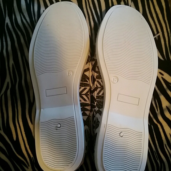 Vanity brand boat shoes - Picture 3 of 3