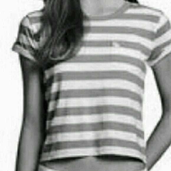 GIRLS Abercrombie and Fitch Striped Tee - Picture 4 of 4