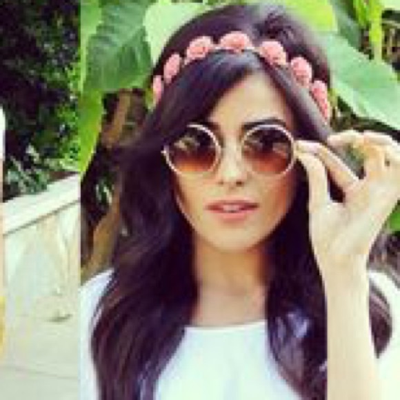 Pink and gold flower hair band.