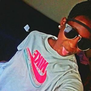 Meet your Posher, Kay