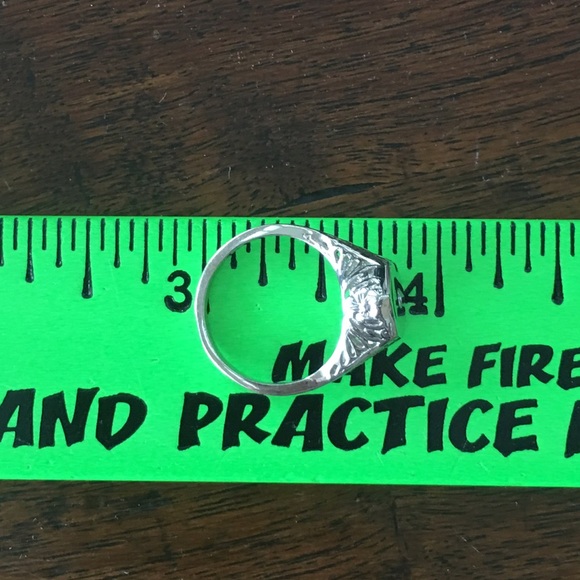 Vintage 14kt WG Diamond Ring - Picture 4 of 4