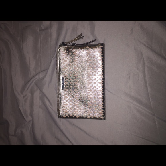 Stella dot Clutch - Picture 1 of 4