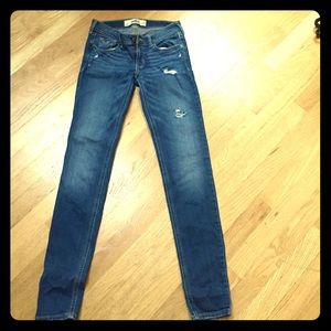 Hollister Co. skinny jeans