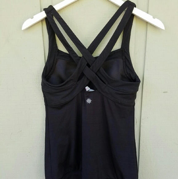 Athleta?Top