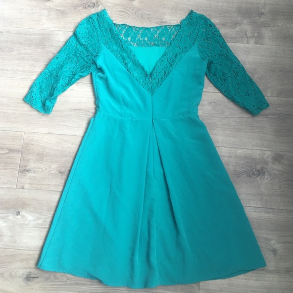 Dress - Picture 2 of 2