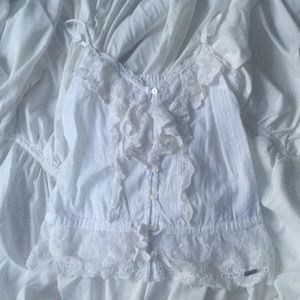 Lace detailed spaghetti strapped tank top