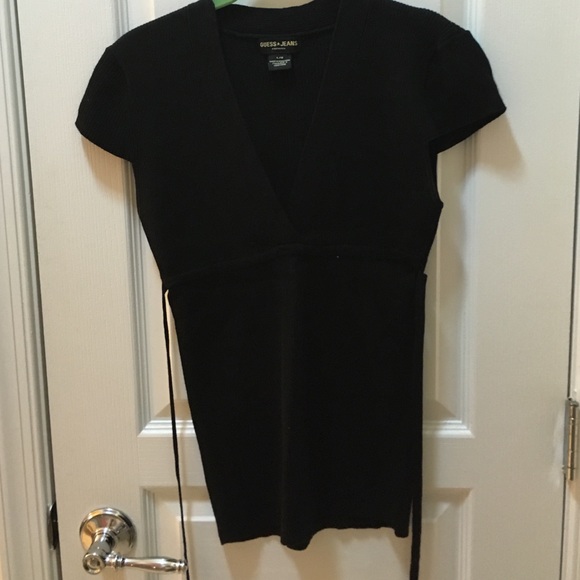 Guess sweater top