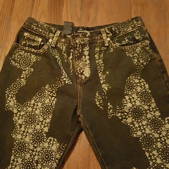 No Boundaries 5 pocket jean - Picture 2 of 3