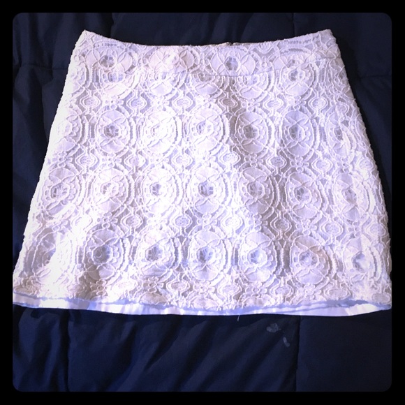 Topshop Dresses & Skirts - White Lace Kensie Skirt