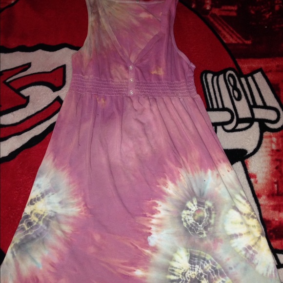 Short tie dye dress. - Picture 1 of 2