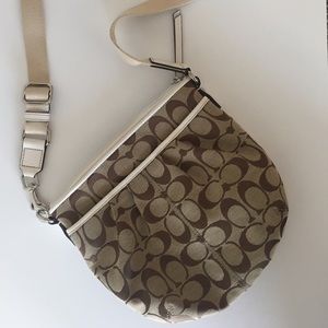 Small Coach cross body bag