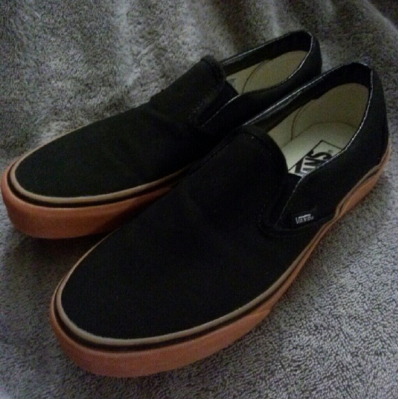 ** SOLD** Vans slides (unisex)