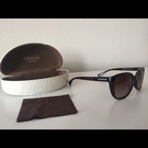 ❌SOLD❌ Coach sunglasses