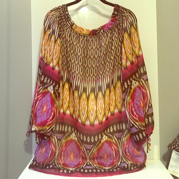 Flowy multi top