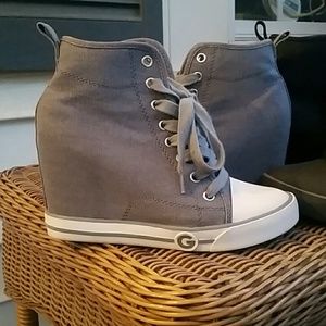Sneaker wedge