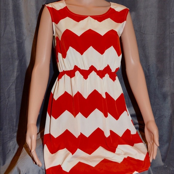Geometric Print Dress - Picture 1 of 1