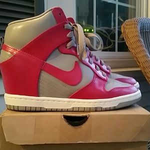 Nike sky hi dunk
