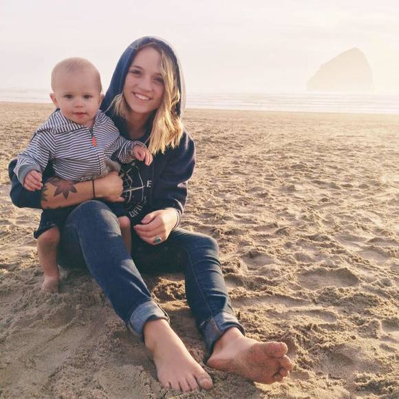 Meet your Posher, Alida - Picture 1 of 1