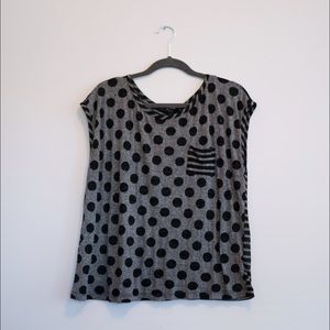 Black and grey mix pattern tshirt